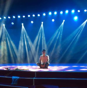 “PHÙ THUỶ” THIẾT KẾ PHẠM MẠNH HÙNG – YÊU NGHỀ ĐẾN NỖI MỘT THÁNG TRỜI KHÔNG... TẮM?