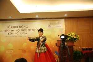NGƯỜI PHỤ NỮ QUYỀN LỰC NHẤT NGÀNH THẨM MỸ HÀN QUỐC XUẤT HIỆN TẠI VIỆT NAM