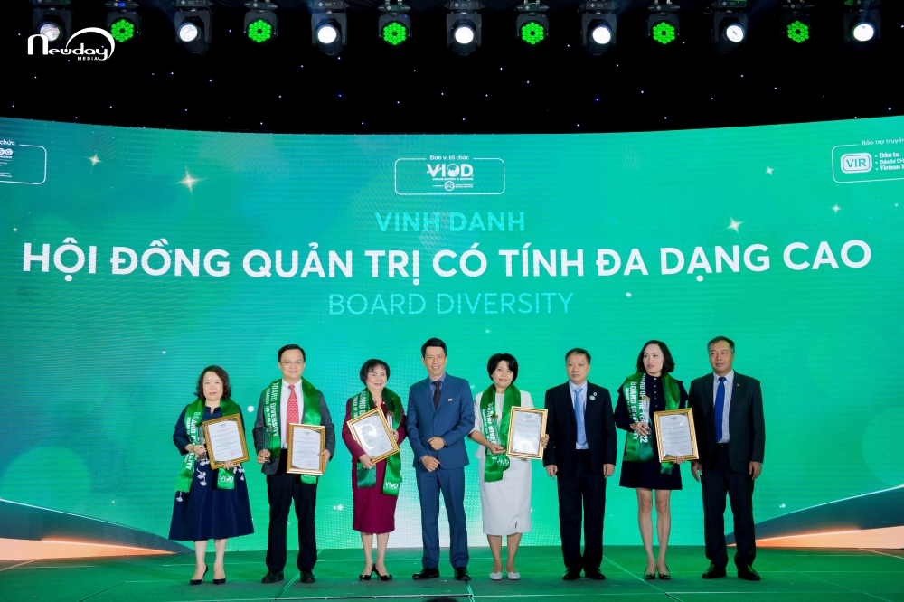 Vinh danh “Hội đồng quản trị có tính đa dạng cao” 