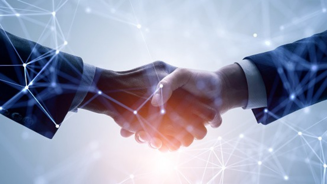 Tạo mối quan hệ tốt với truyền thông sẽ giúp tổ chức họp báo ra mắt sản phẩm dễ dàng hơn