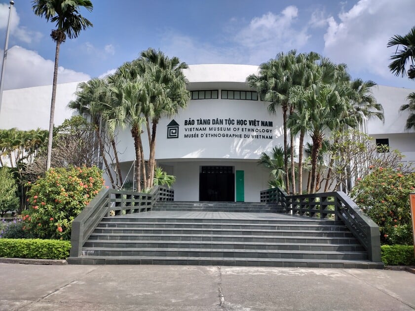 Bảo tàng Dân tộc học Việt Nam là nơi lưu giữ văn hóa lịch sử của 54 dân tộc Việt Nam