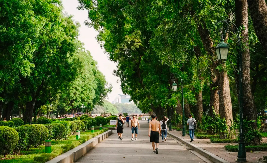 Công viên Thống Nhất có không gian thoáng đãng và xanh mát, phù hợp để tổ chức hội chợ 