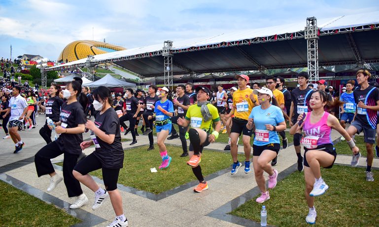 Giải chạy bộ kết hợp âm nhạc "Da Lat Music Run 2022"