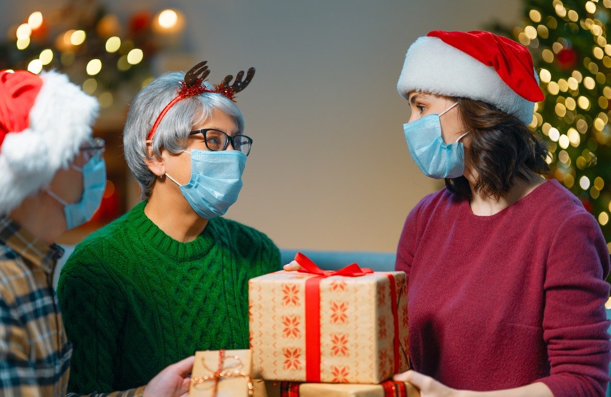 Chương trình Giáng sinh kết hợp với hoạt động thiện nguyện