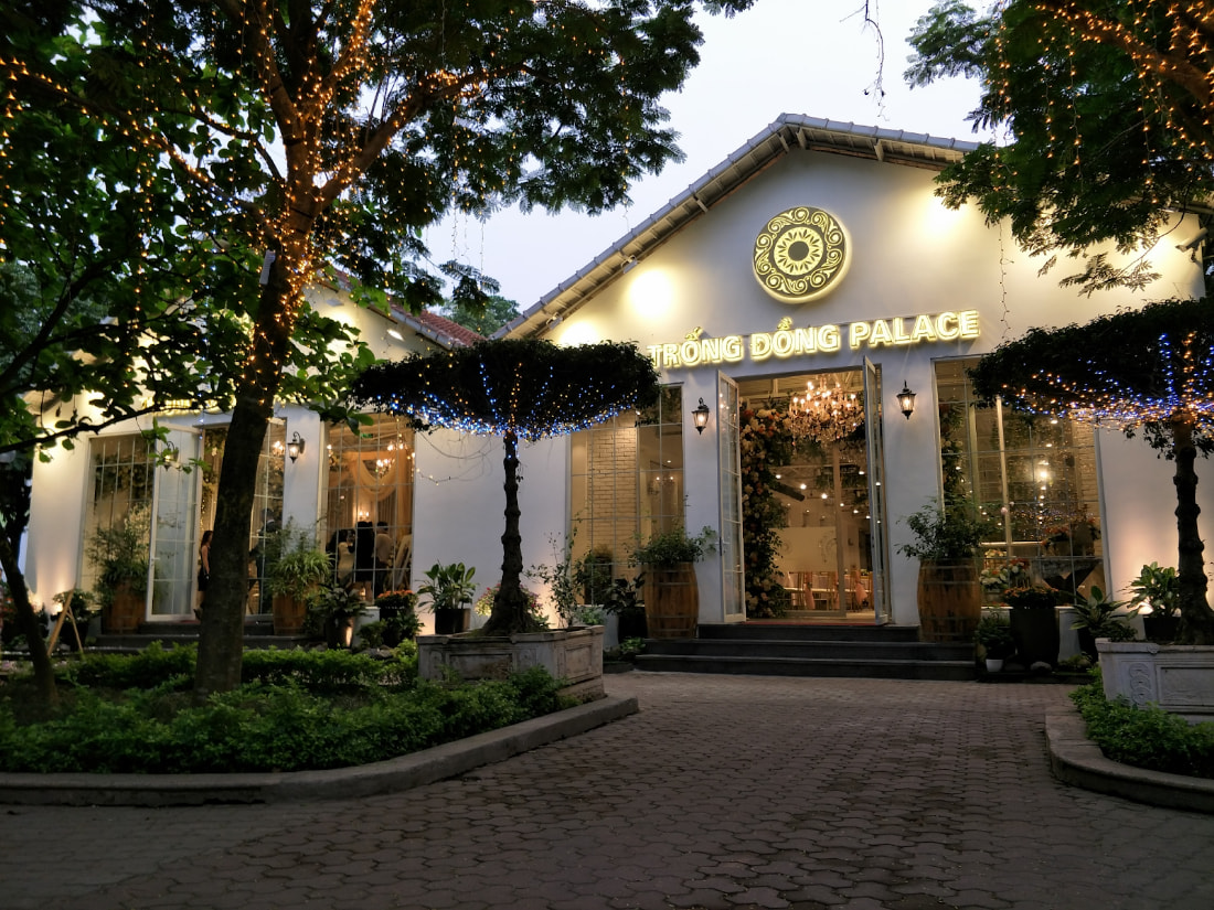 Trống Đồng Palace