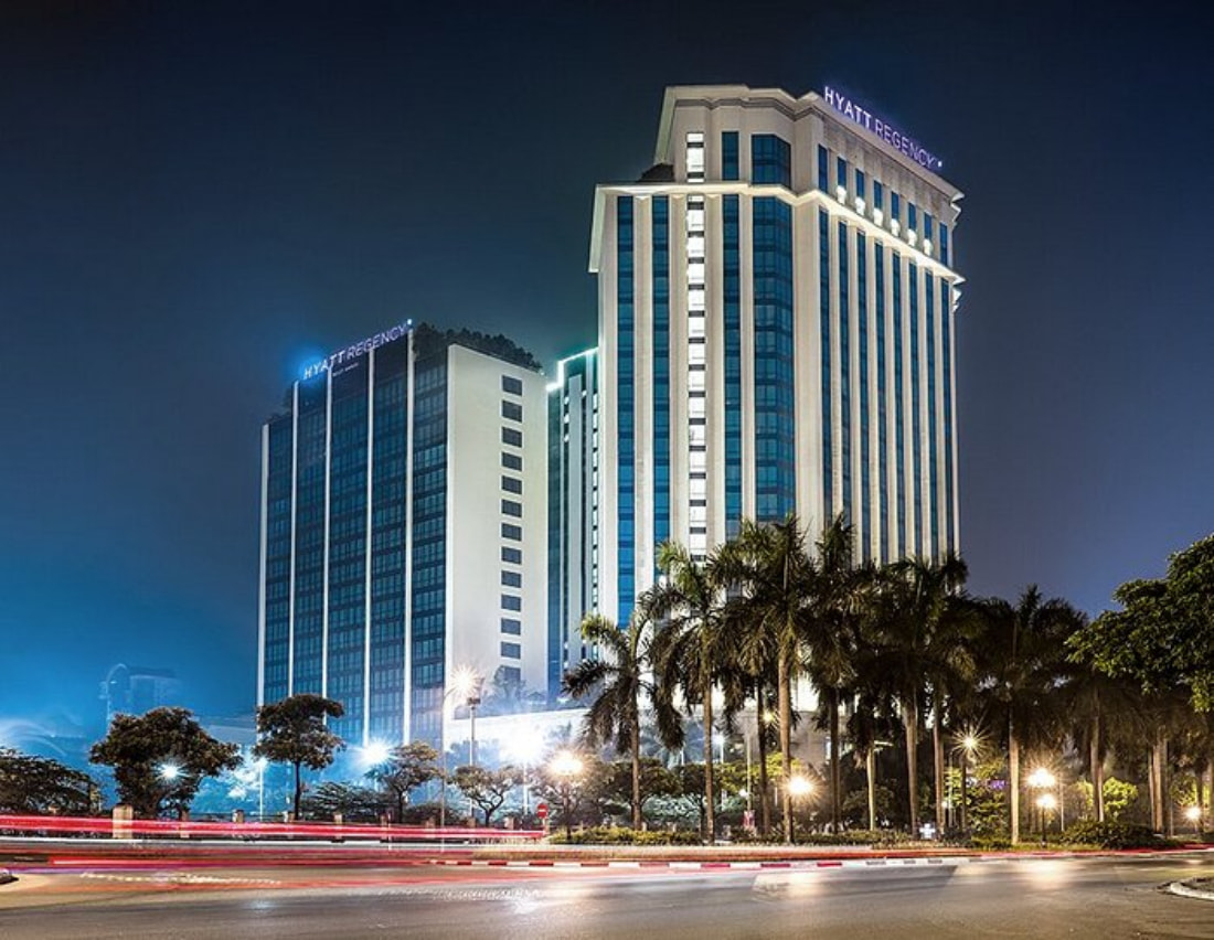 Trung tâm Hyatt Regency West 
