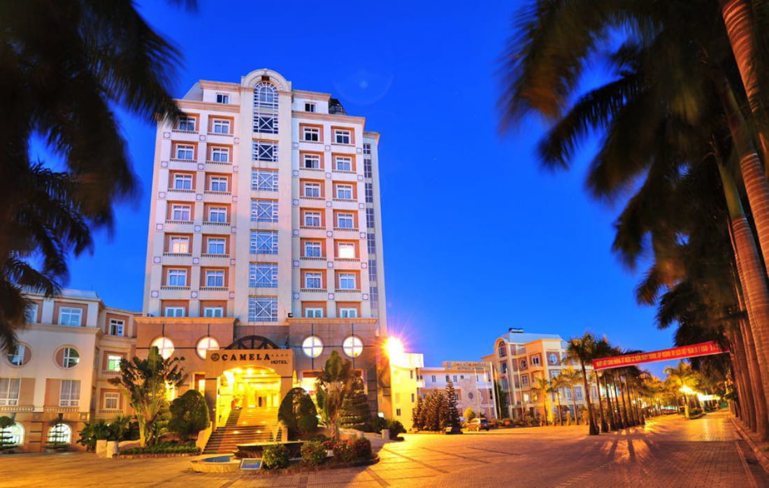 Khách sạn Camela Hotel & Resort